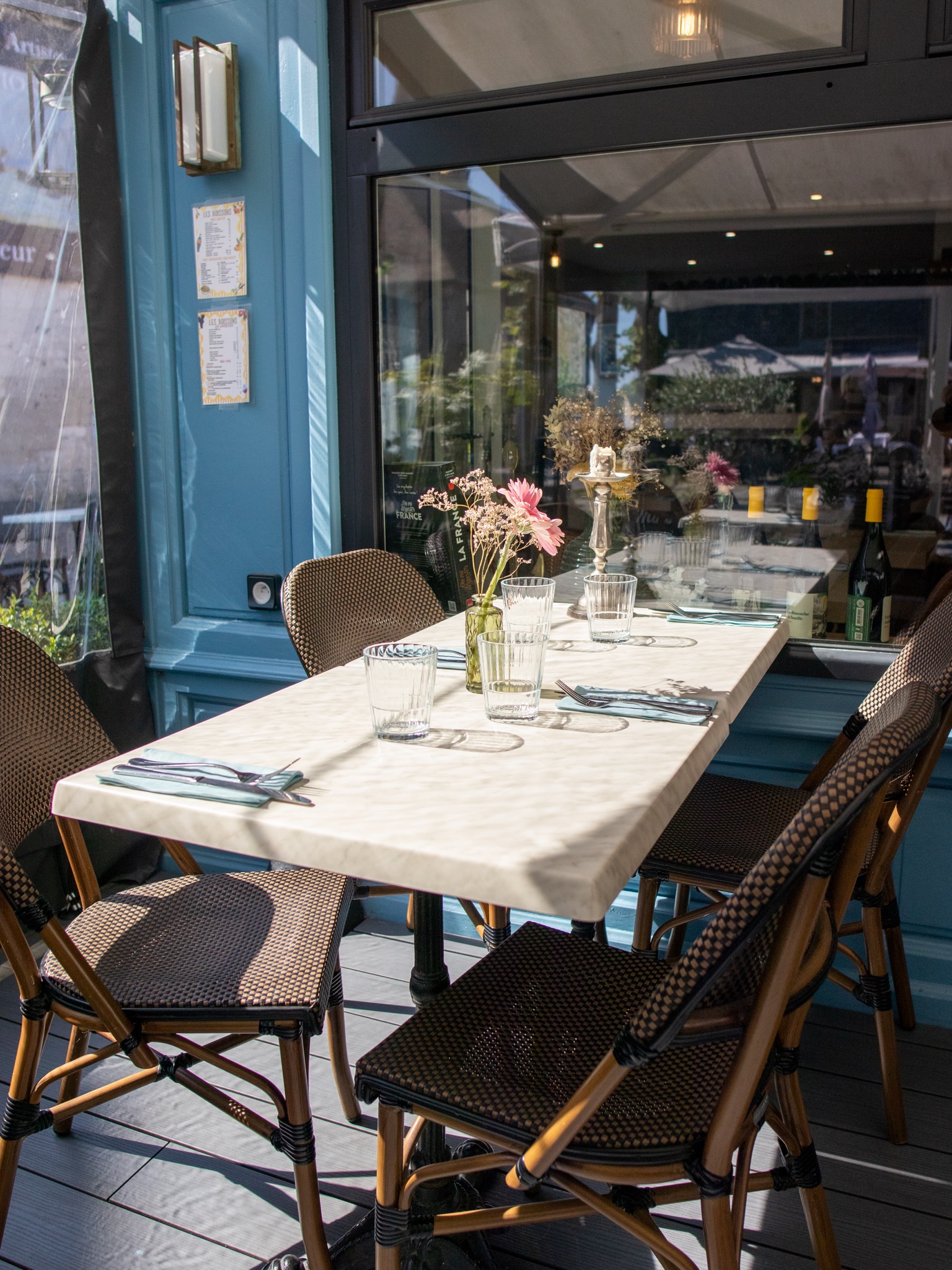 Terrace table
